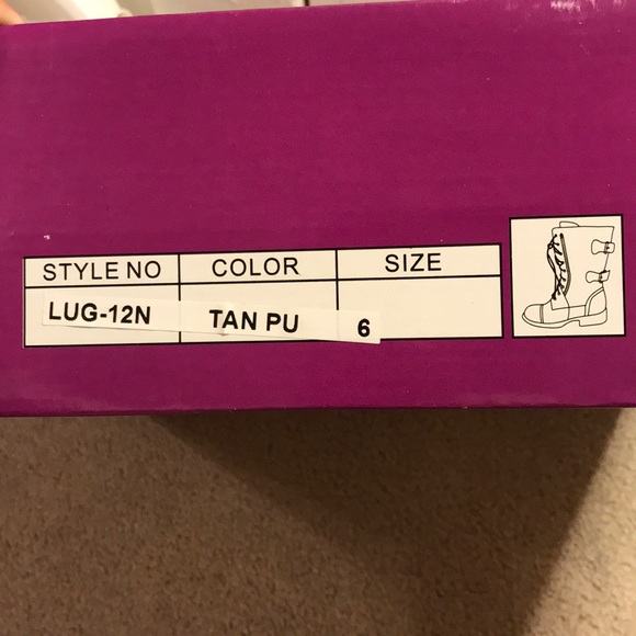 Boots - Picture 7 of 7